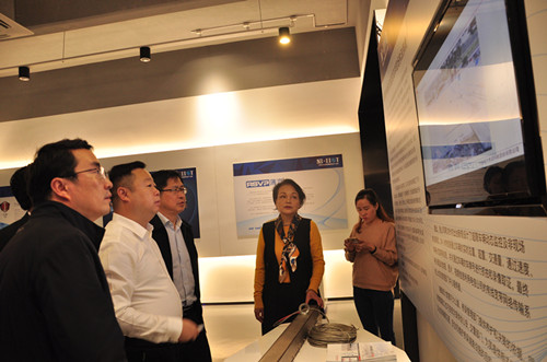 贵阳市人民政府副市长唐兴伦一行莅临柯力调研考察