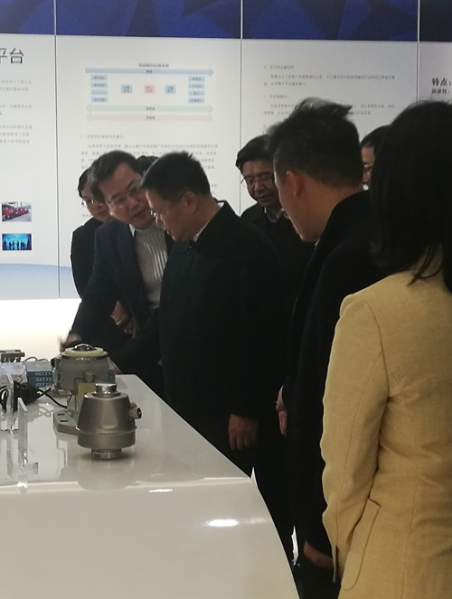 省委副书记、市委书记郑栅洁莅临柯力传感调研